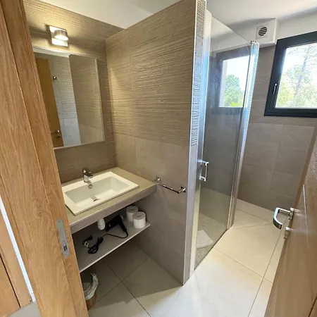 - Porto-vecchio - Piscine Privee Villa Porto-Vecchio (Corsica)