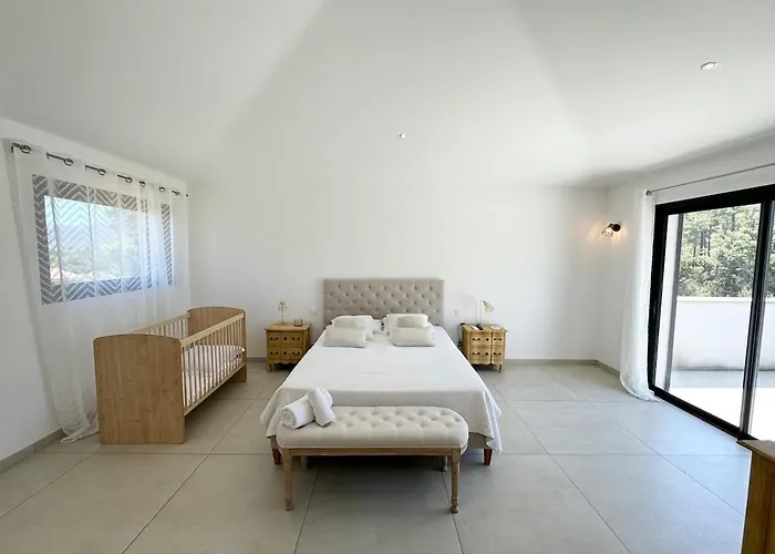 - Porto-vecchio - Piscine Privee 维琪奥港