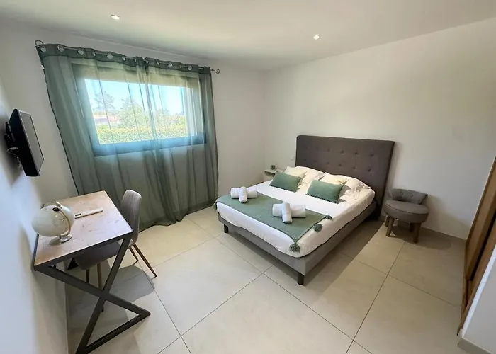 - Porto-vecchio - Piscine Privee 维琪奥港